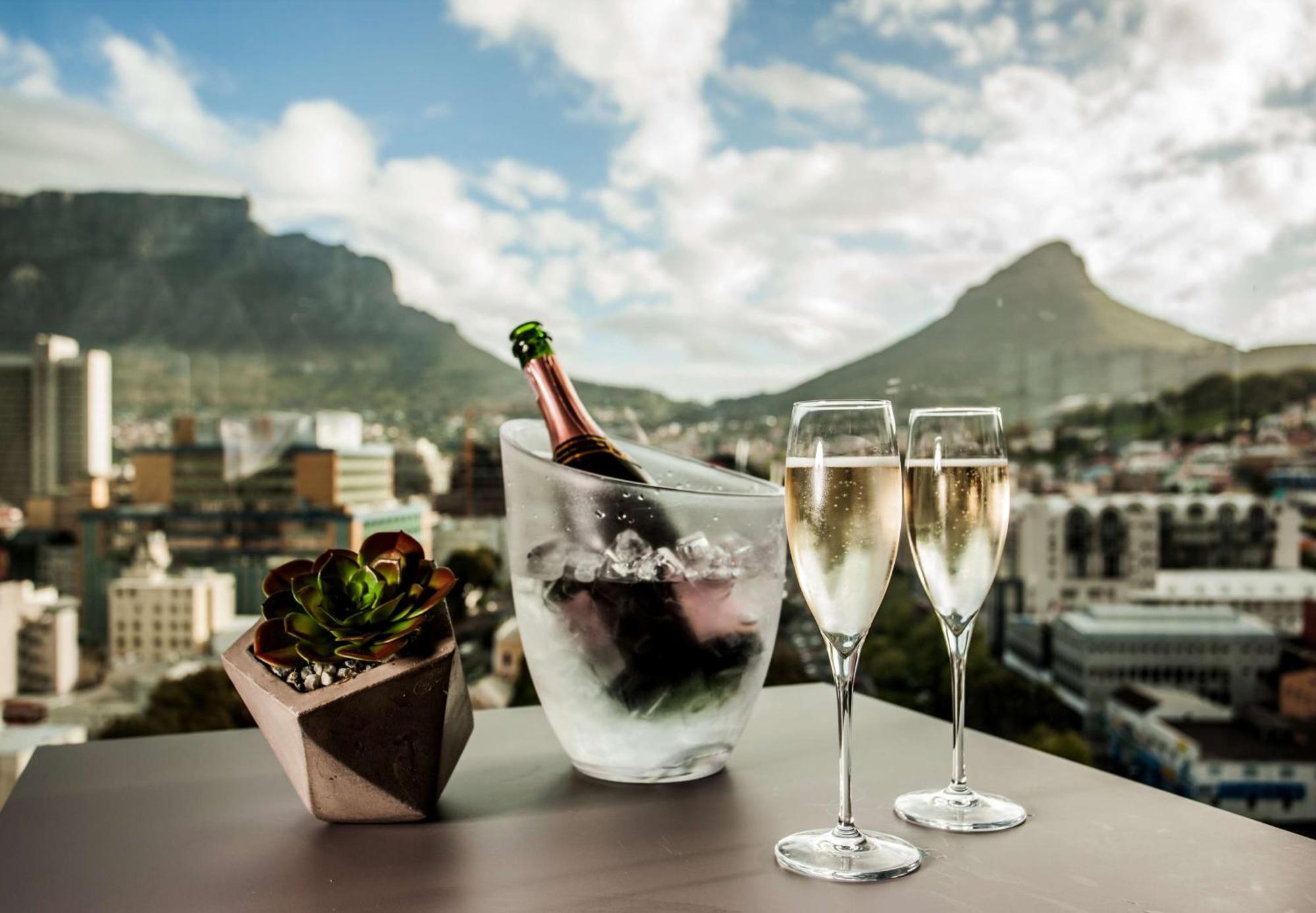 Sunsquare Cape Town City Bowl Экстерьер фото